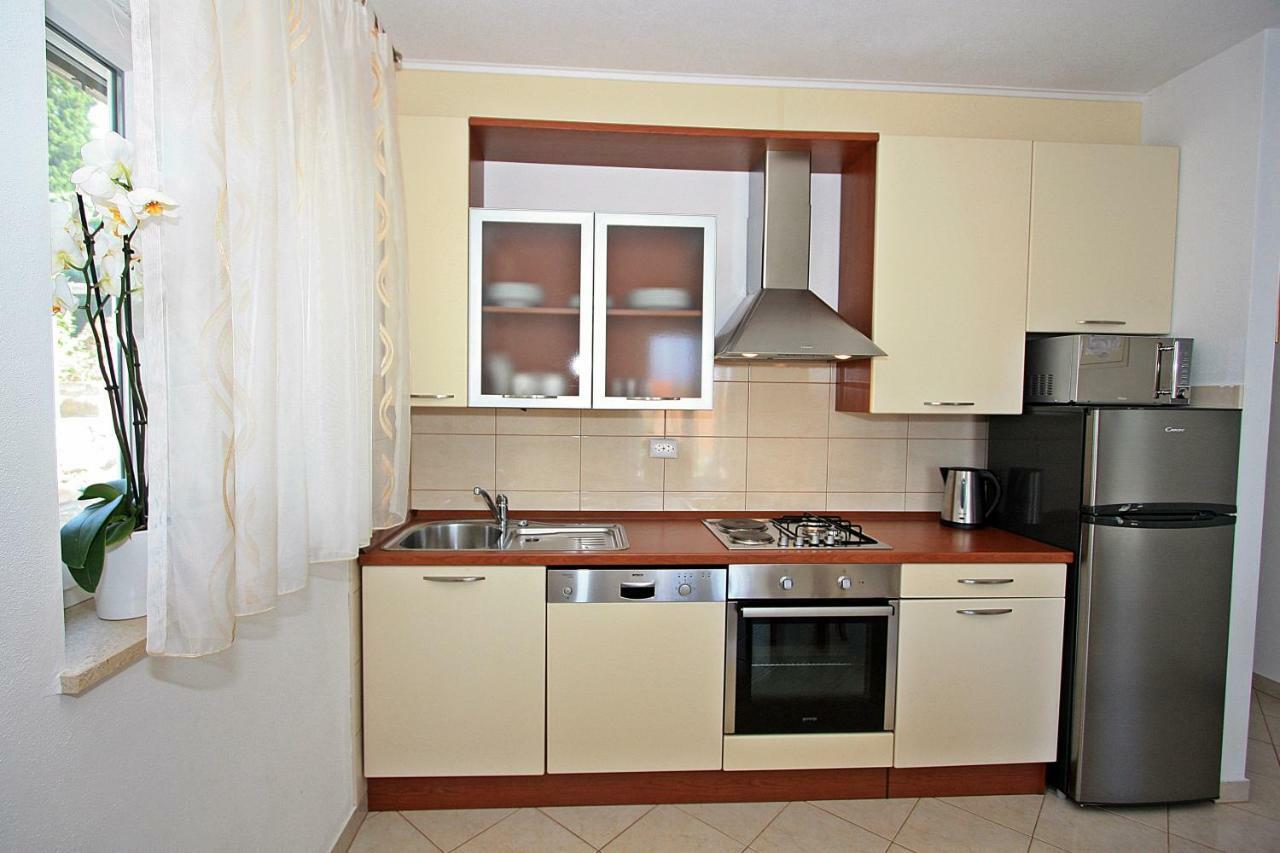 Apartment Igor Supetar Dış mekan fotoğraf