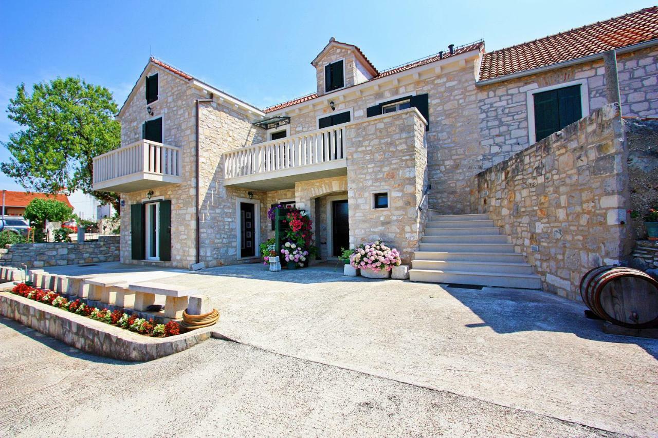 Apartment Igor Supetar Dış mekan fotoğraf