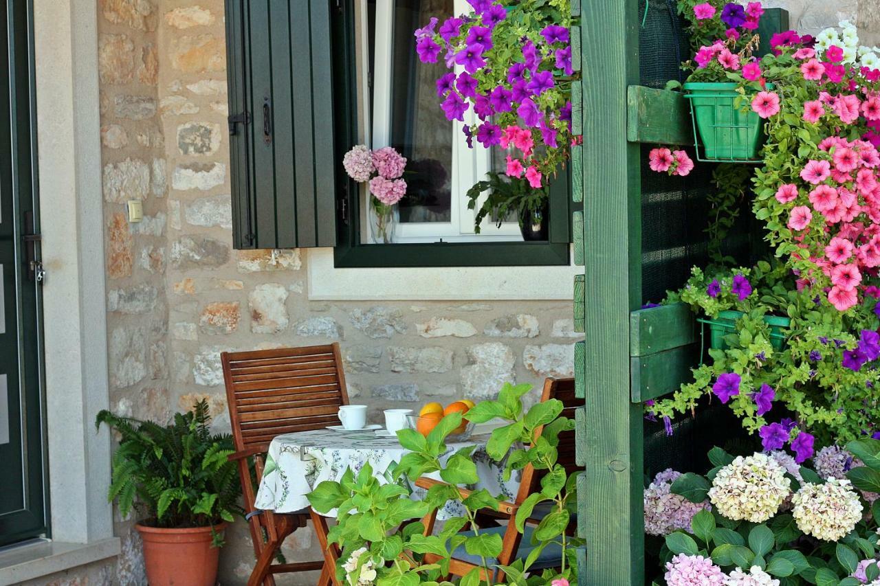 Apartment Igor Supetar Dış mekan fotoğraf