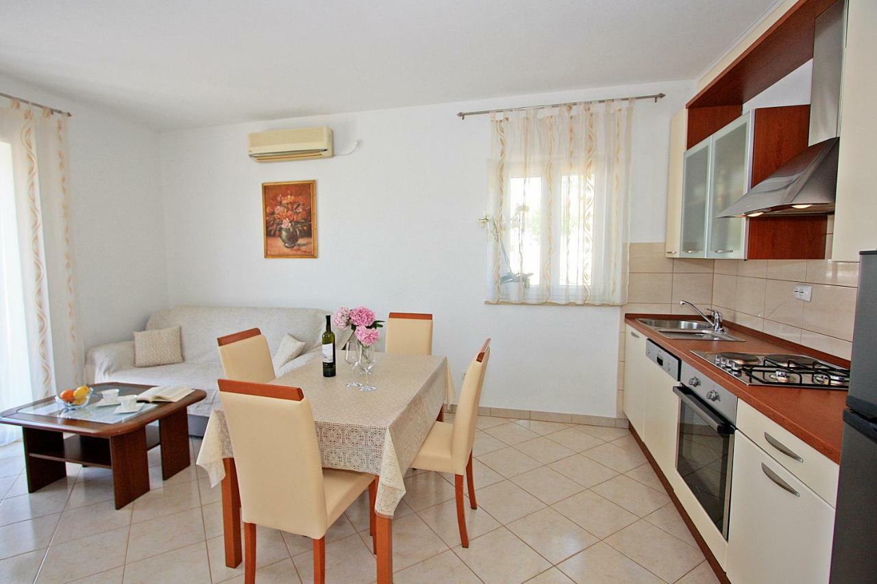 Apartment Igor Supetar Dış mekan fotoğraf